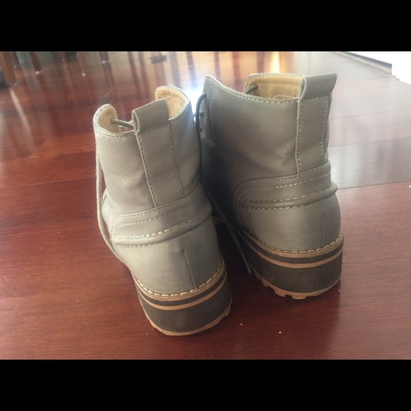 bootie - Picture 4 of 4